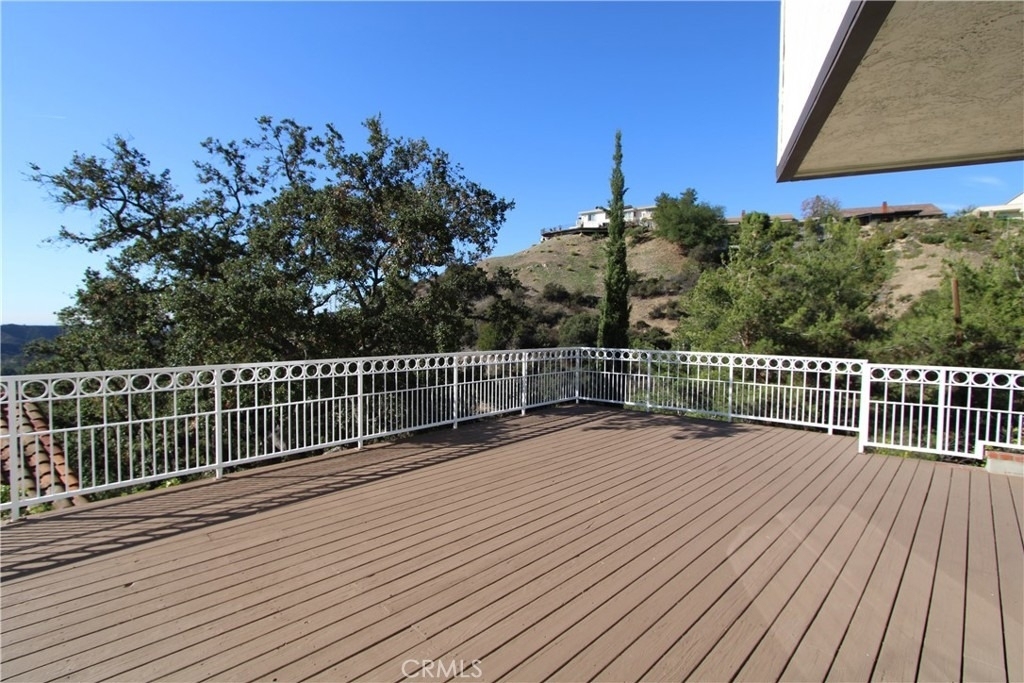 3694 Berwick Drive - Photo 19
