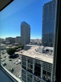 1050 S Grand Avenue - Photo 11