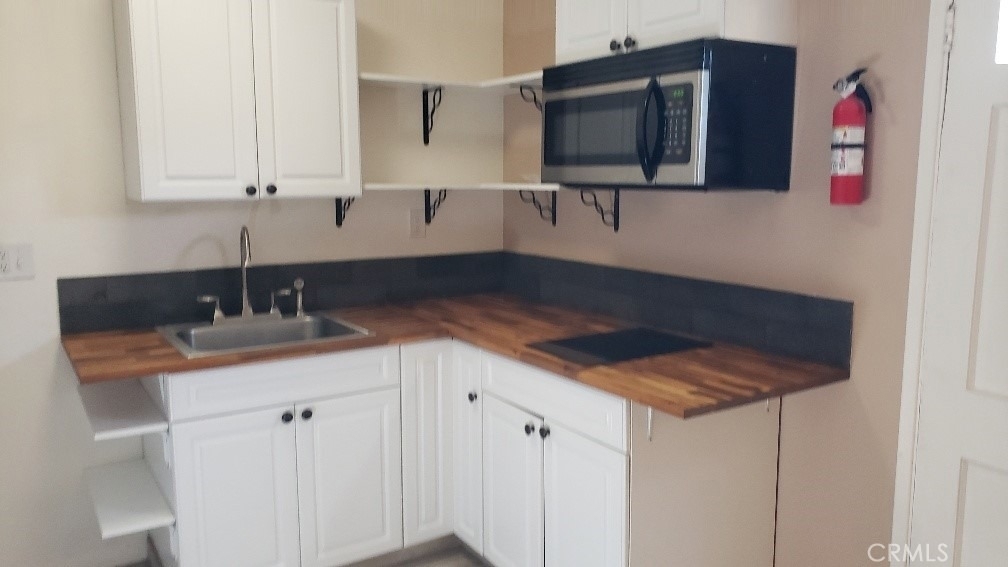 1040 E I - Photo 1