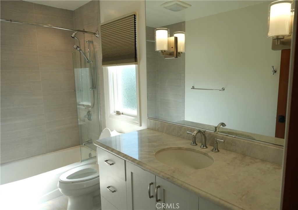 1955 Las Lomitas Drive - Photo 8