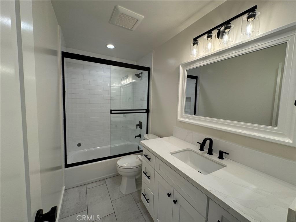 15236 Kingsbury Street - Photo 10