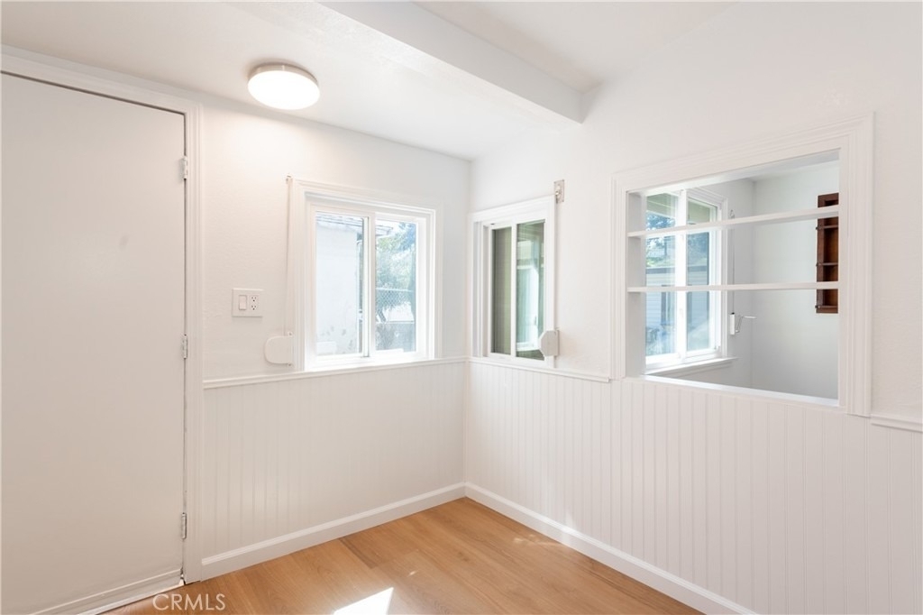 3757 York - Photo 9