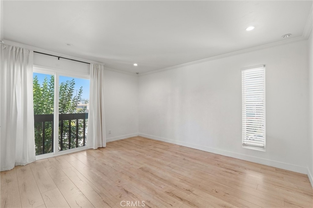 5974 Costello Avenue - Photo 8