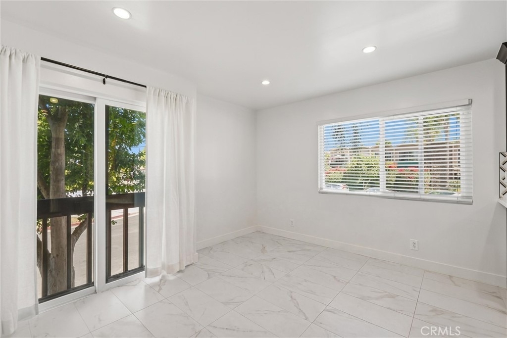5974 Costello Avenue - Photo 4