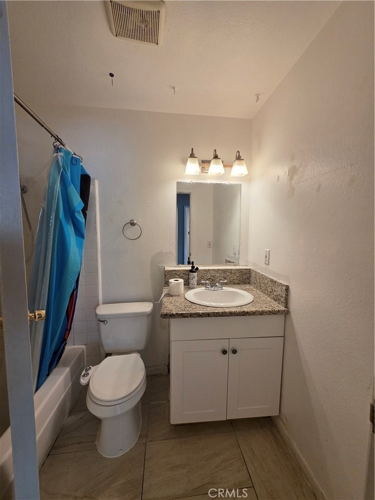 929 W Sierra Madre - Photo 2