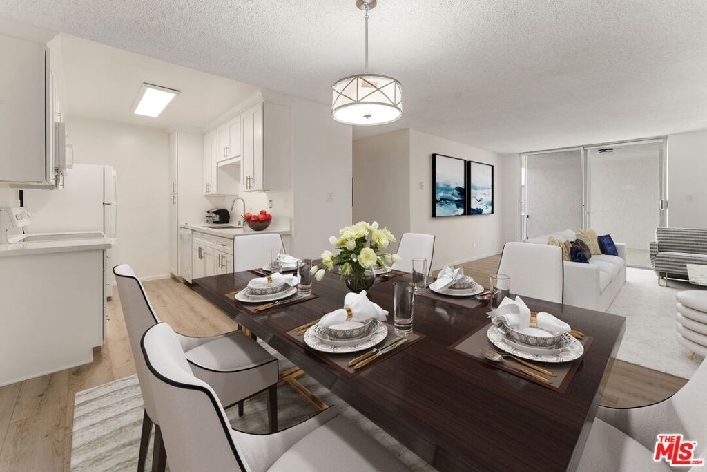 1114 12th Street - Photo 2