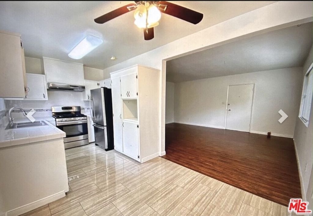 1868 10th Street - Photo 1