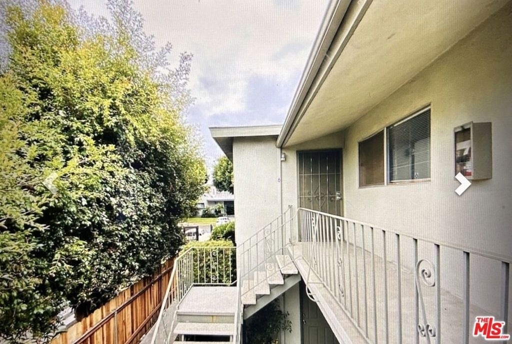 1868 10th Street - Photo 11