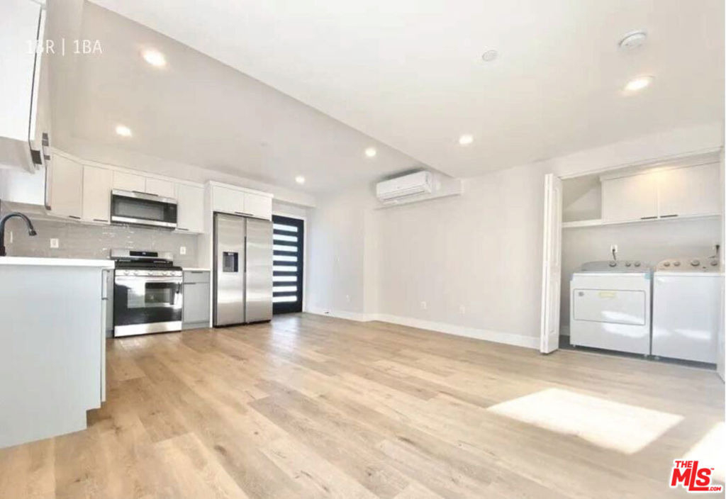1726 Menlo Avenue - Photo 7