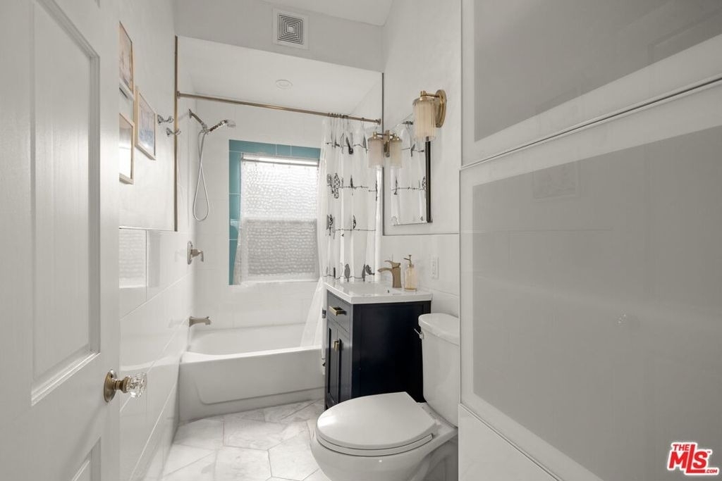 306 W Plymouth - Photo 11