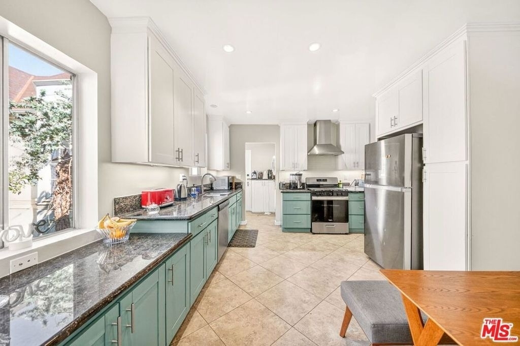 9928 Robbins Drive - Photo 33
