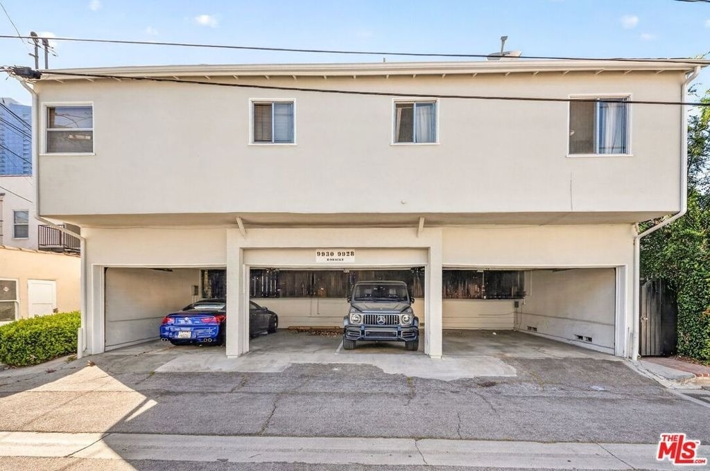 9928 Robbins Drive - Photo 63