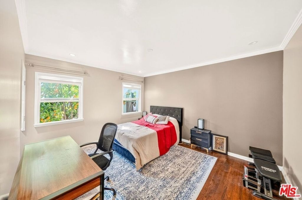 9928 Robbins Drive - Photo 47