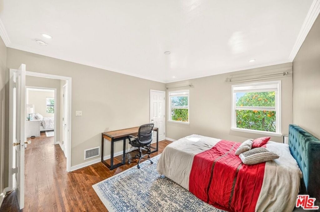 9928 Robbins Drive - Photo 49