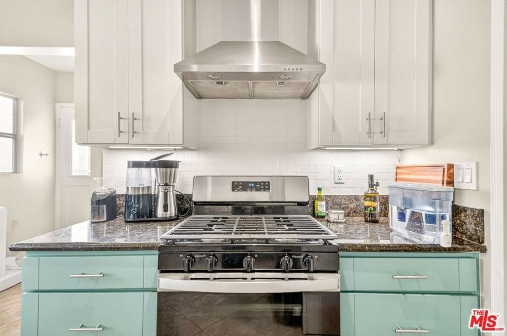 9928 Robbins Drive - Photo 31
