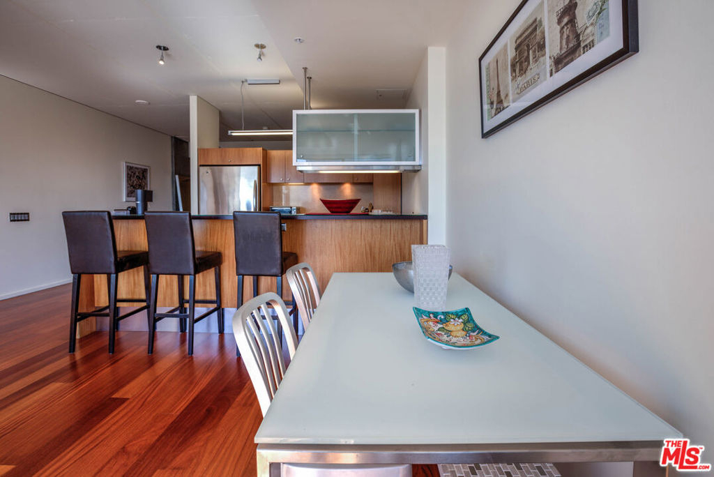 1155 S Grand Avenue - Photo 4
