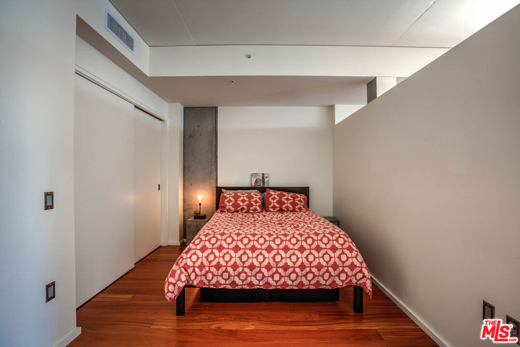 1155 S Grand Avenue - Photo 10