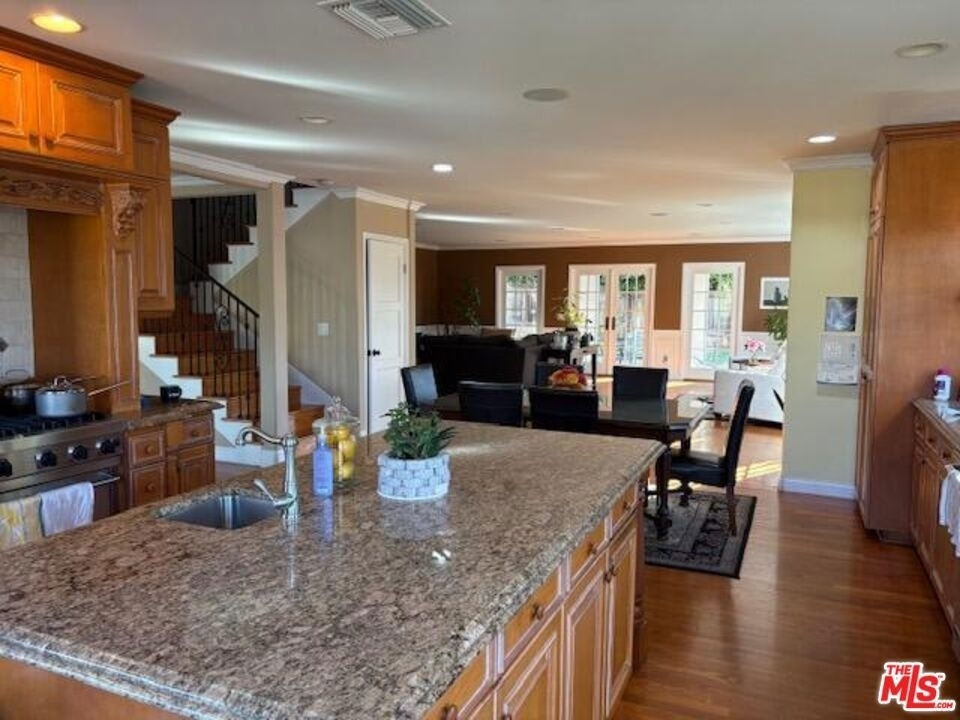 10328 Dunkirk Avenue - Photo 1