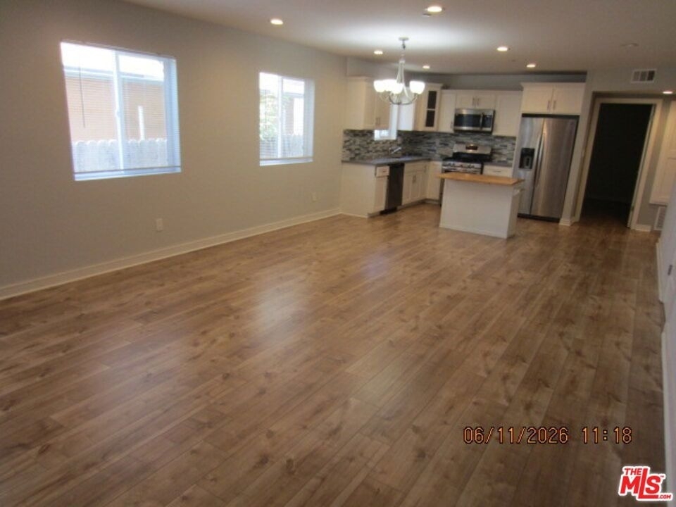 5235 Virginia Avenue - Photo 2