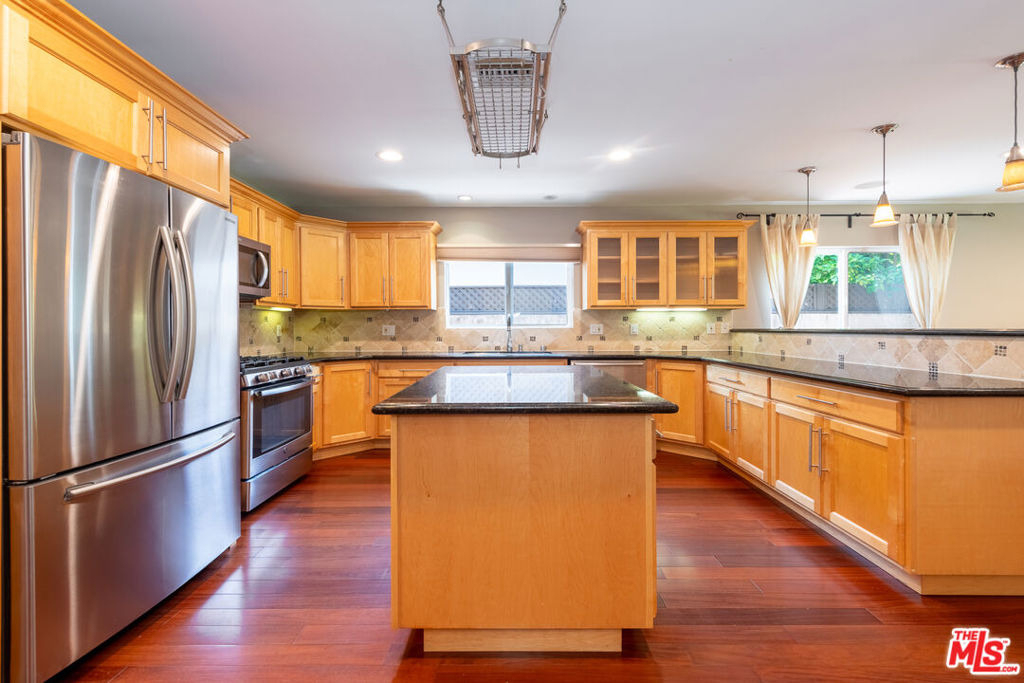 4167 Klump Avenue - Photo 7