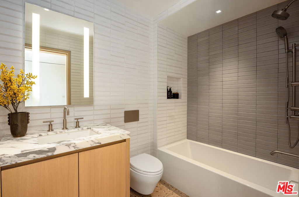 31388 Broad Beach Road - Photo 22