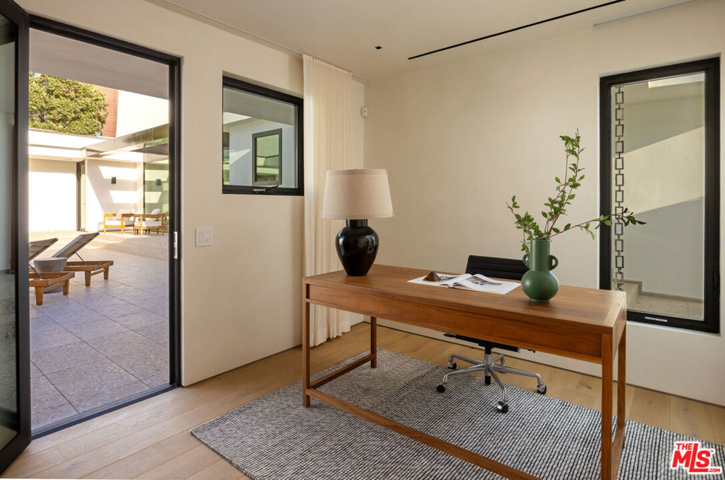 31388 Broad Beach Road - Photo 27
