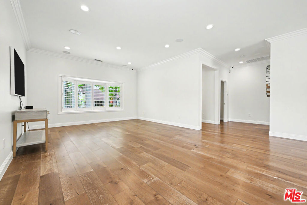 1908 S Durango Avenue - Photo 3