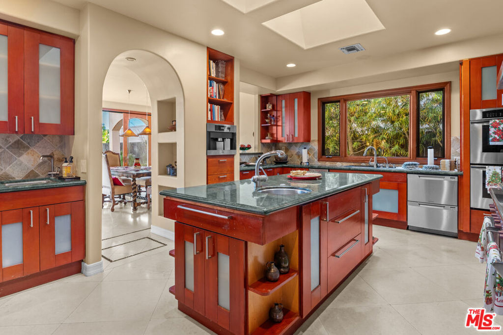 1740 Carla Ridge - Photo 20