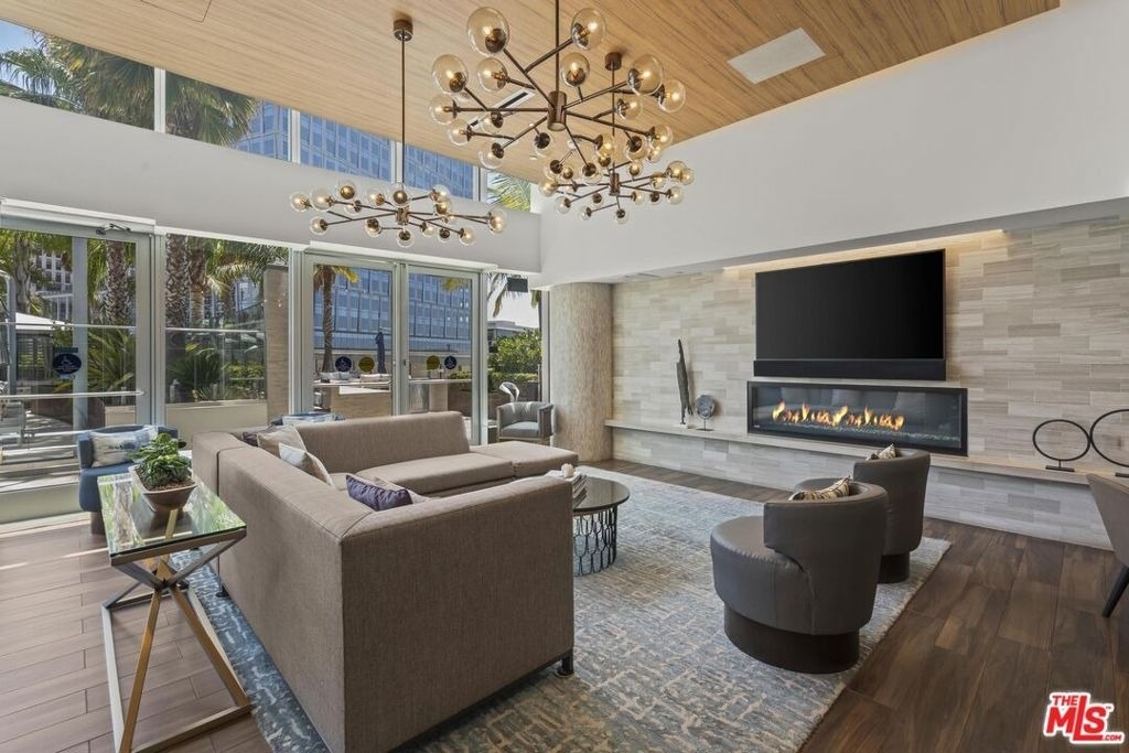 888 W E Street - Photo 41