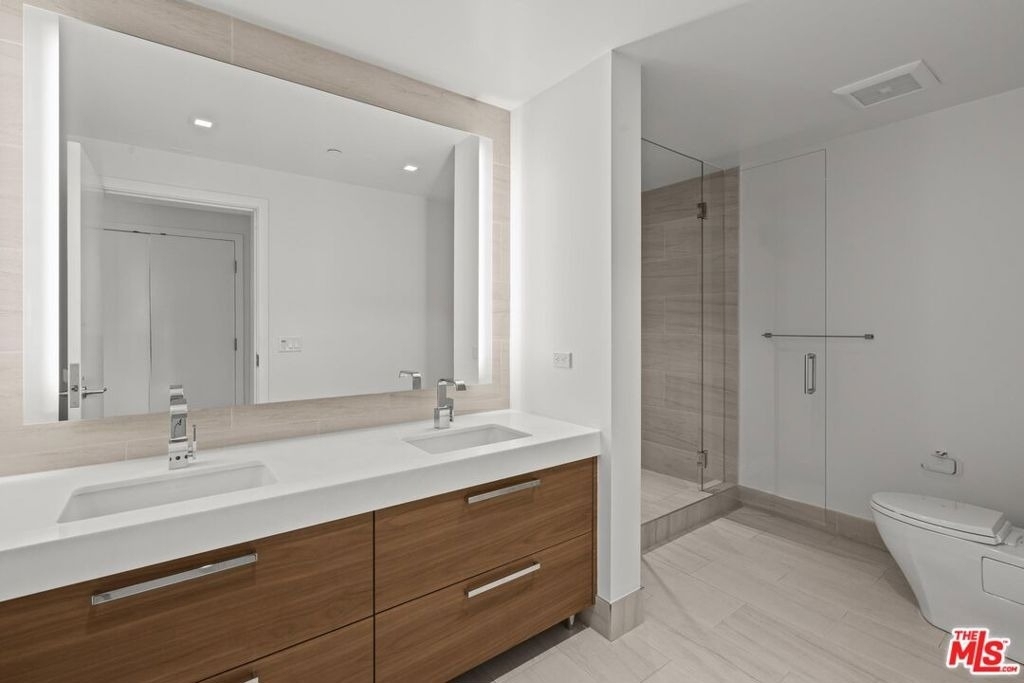888 W E Street - Photo 21