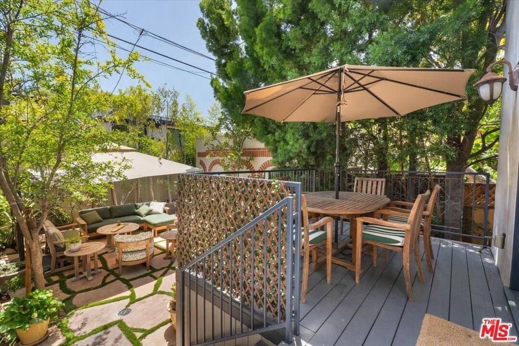 9002 Norma Place - Photo 15