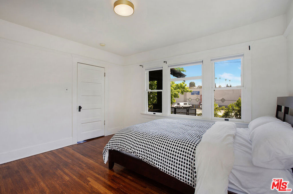 1421 N Alvarado Street - Photo 23