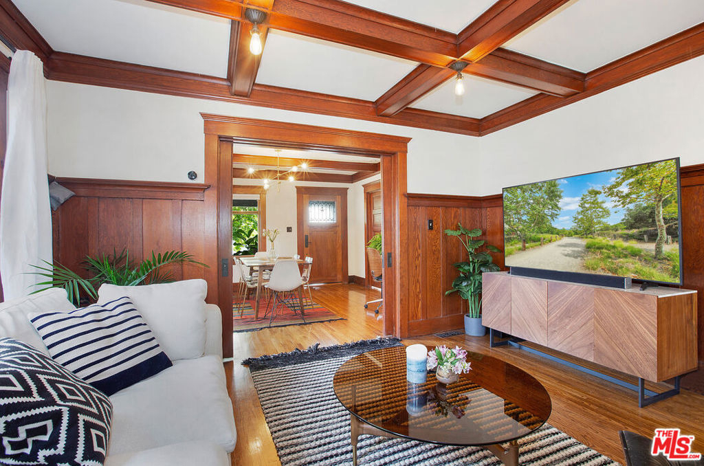 1421 N Alvarado Street - Photo 4