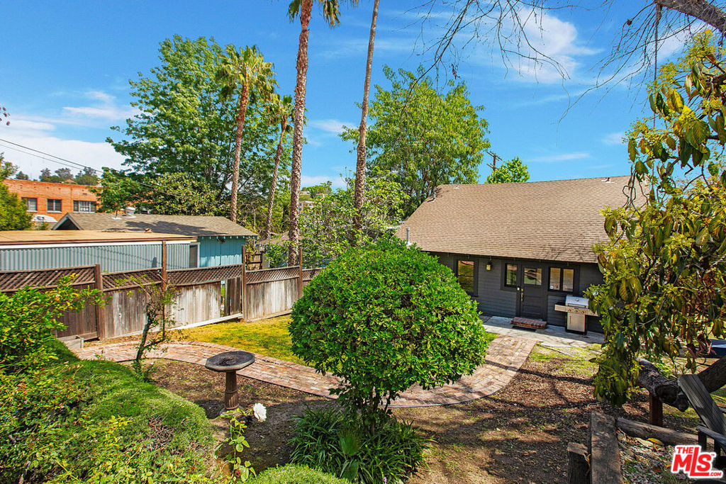 1421 N Alvarado Street - Photo 31