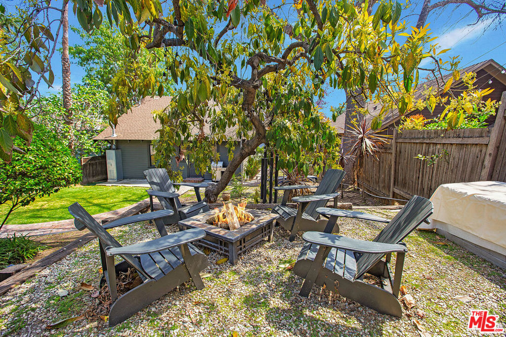 1421 N Alvarado Street - Photo 26
