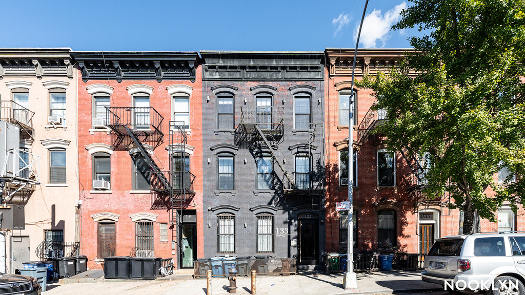 133 23rd St 11232 - Photo 11
