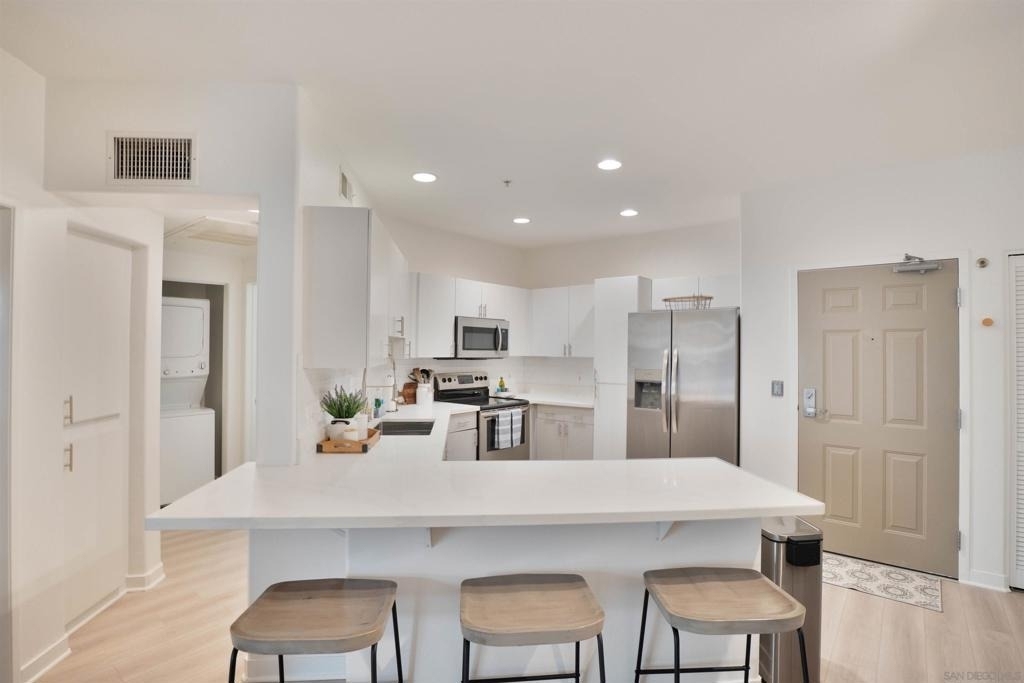 1501 Front St - Photo 1