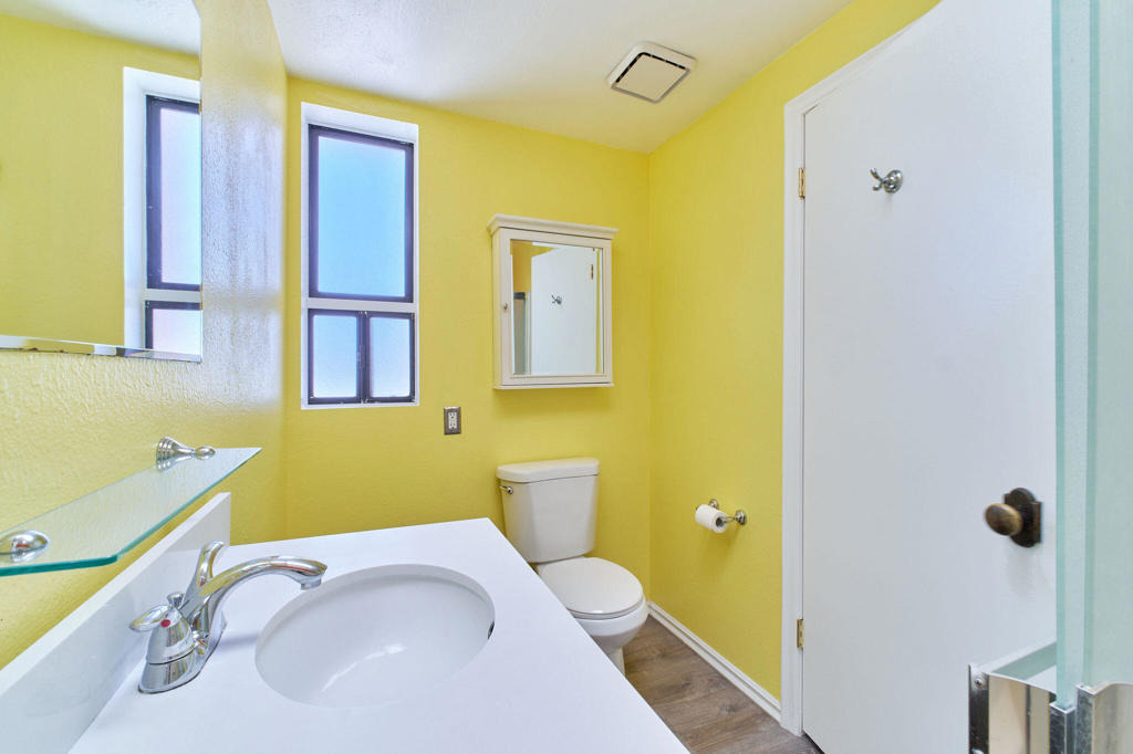 401 E Vista Chino - Photo 26