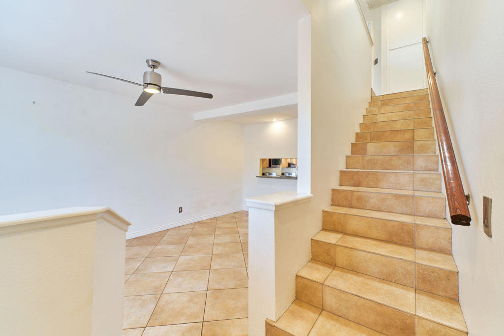 401 E Vista Chino - Photo 17