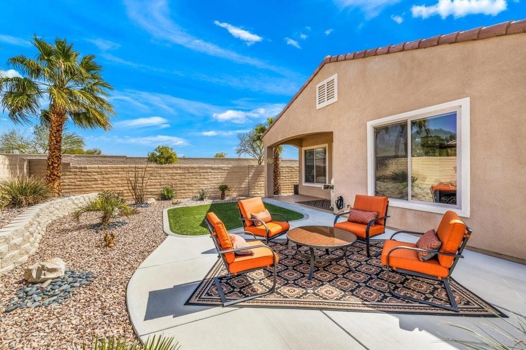 81968 Avenida Dulce - Photo 0