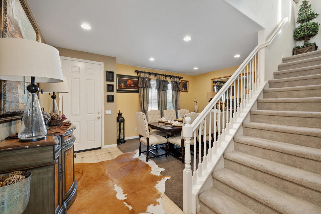42753 Della Place - Photo 3