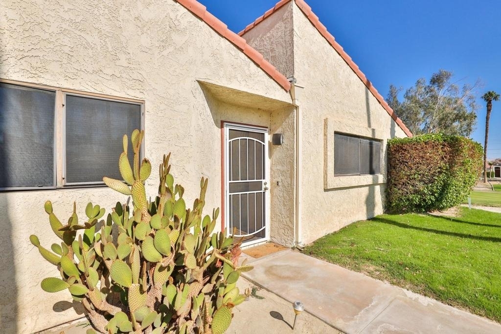 49058 Wayne Street - Photo 21