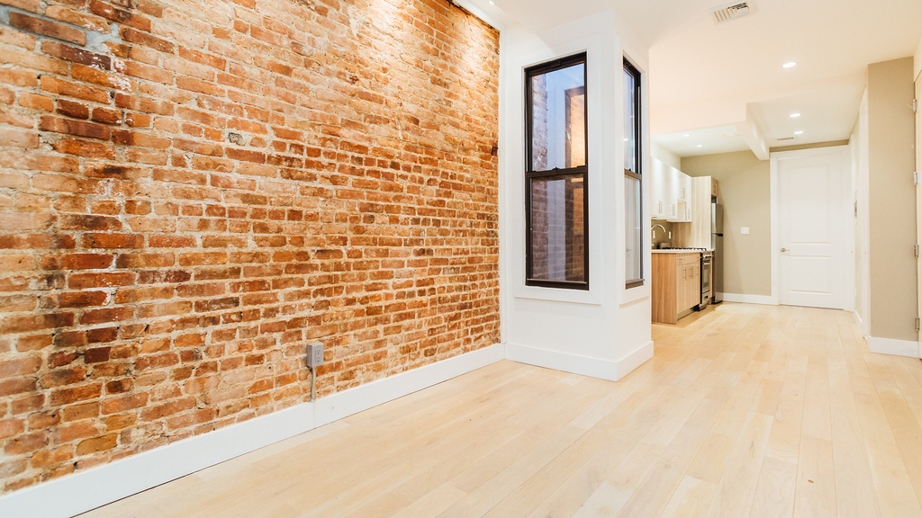 209 Malcolm X Blvd 11221 - Photo 4