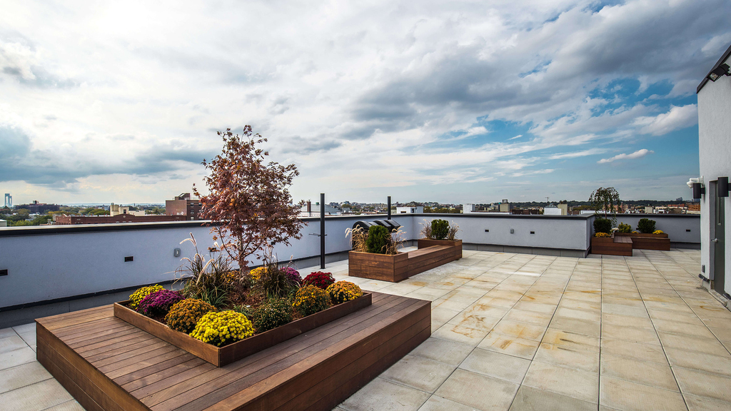 242 Newkirk Avenue - Photo 10
