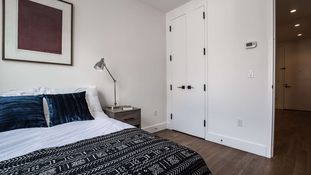 242 Newkirk Avenue - Photo 11