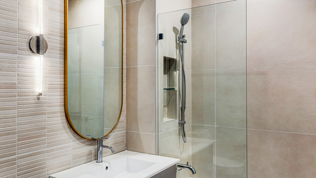 38-38 32nd St 11101 - Photo 8