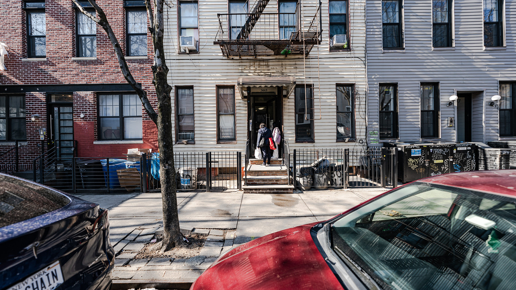 305 Harman St 11237 - Photo 3