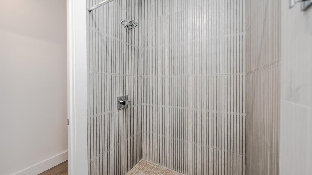 305 Harman St 11237 - Photo 17