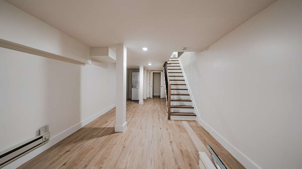 305 Harman St 11237 - Photo 11
