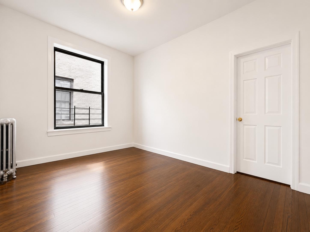 529 West 151st Street - Photo 6